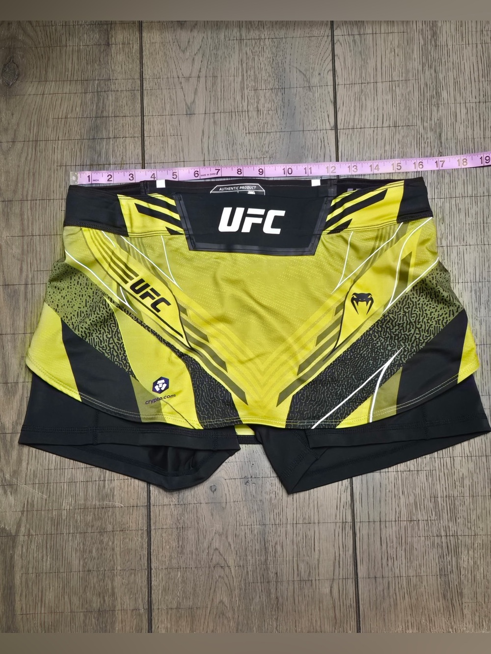 UFC Women's Venom Yellow and Black Athletic Training Skort NWT Large - Picture 3 of 10